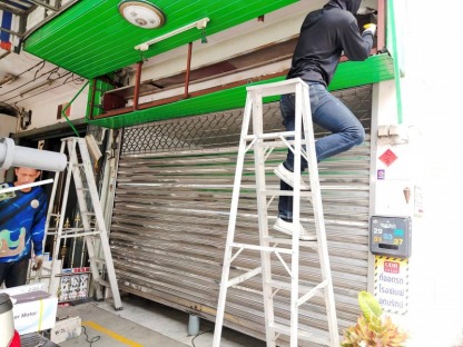 ช่างซ่อมประตูม้วนทุกระบบ - ช่างประตูม้วน นนทบุรี พีเจ ชัตเตอร์